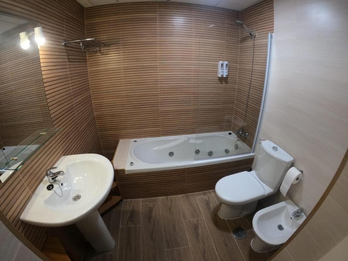 Ferienwohnung Faro12 Playa & Piscina & Parking Privado Benalmádena Exterior foto